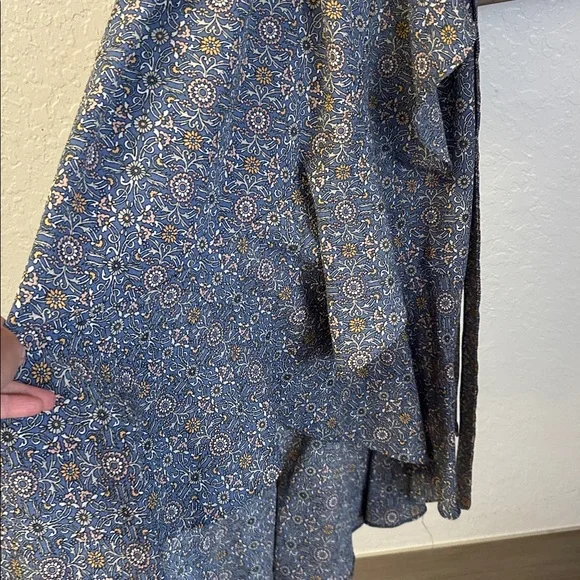 Max Studio Blue Patterned Wrap Midi Dress - Picture 6 of 8